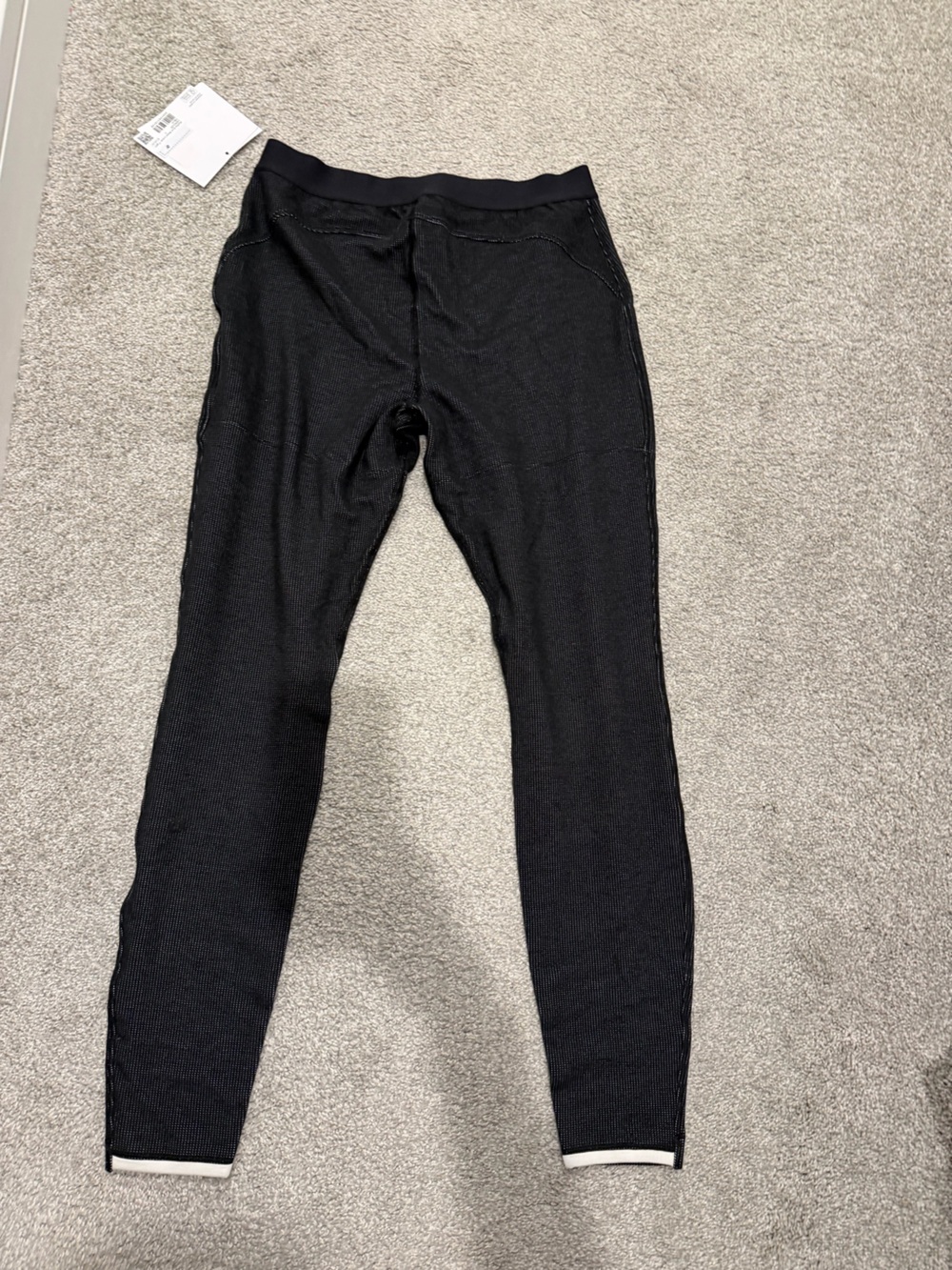 Lululemon NWT Waffle-Knit High-Rise Base Layer Tight 28" Heathered Black - Picture 4 of 6
